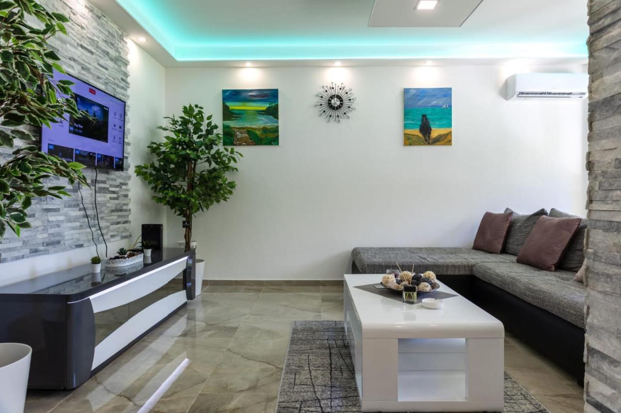 Rayyan Apartment ซาเกร็บ ภายนอก รูปภาพ